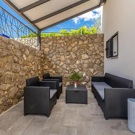 Willa House San Michele Vrh (Krk)