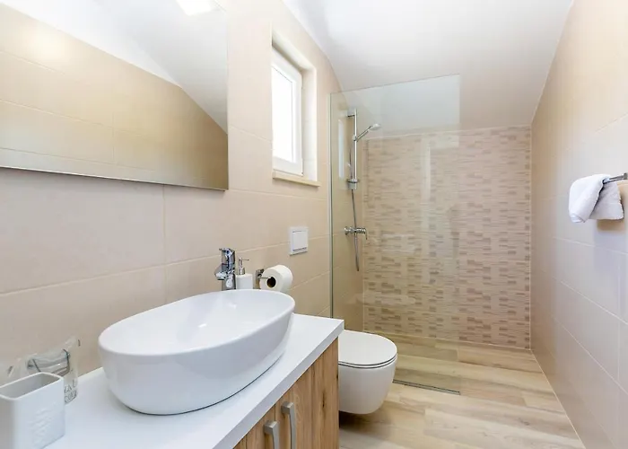 House San Michele * Vrh (Krk)