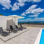 House San Michele * Vrh (Krk)