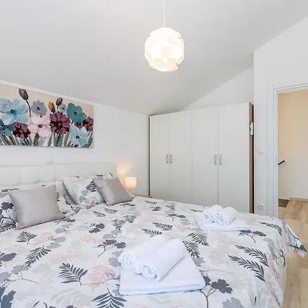 House San Michele וילה Vrh (Krk)